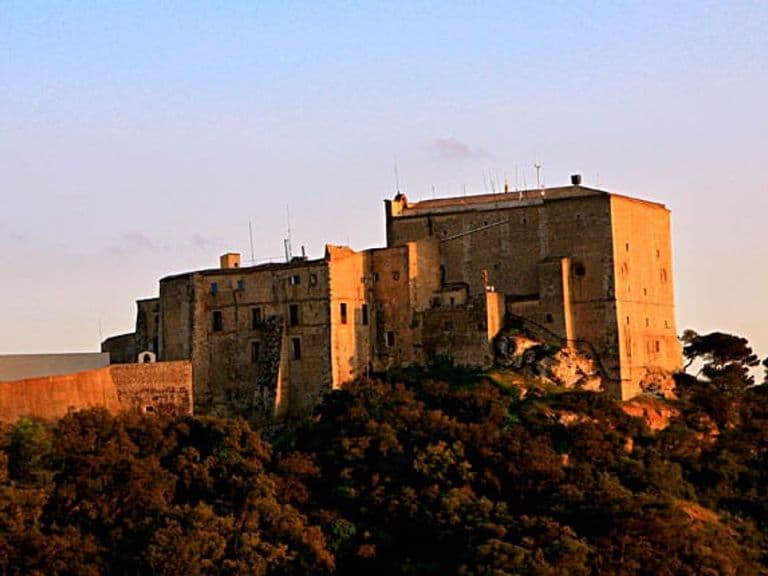 Radreise Mallorca mit Gepäcktransport: Start am Santuari de Sant Salvador bei Felanitx